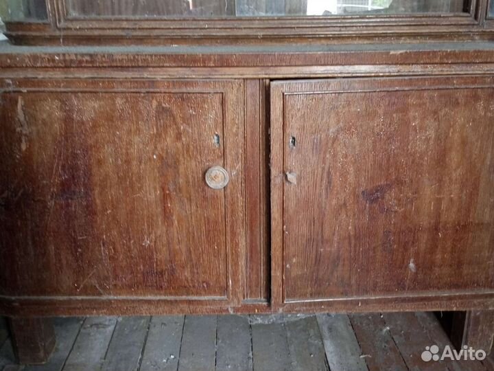 Старинный буфет. Самовывоз