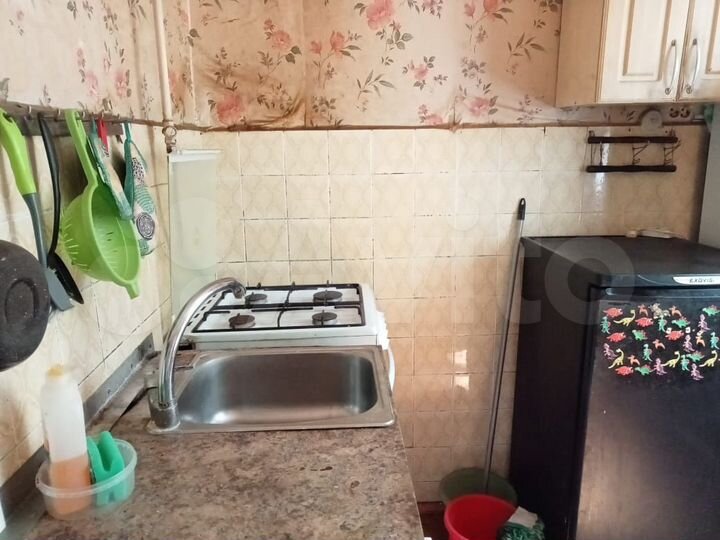 Комната 9 м² в 3-к., 2/4 эт.