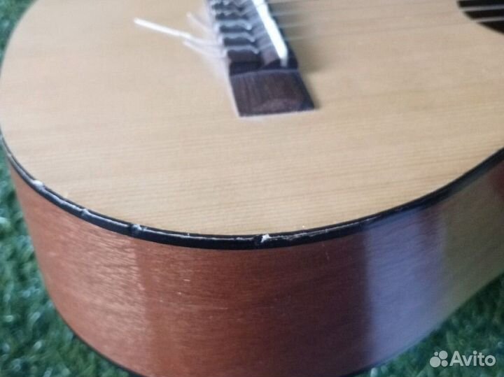 Гиталеле классическая уменьшенная Yamaha GL1