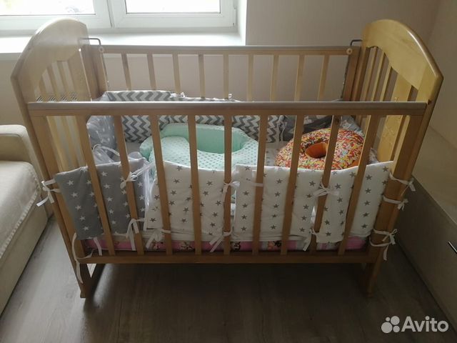 Детская кроватка