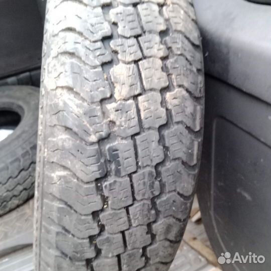 Marshal Road Venture AT51 215/105 R15 S