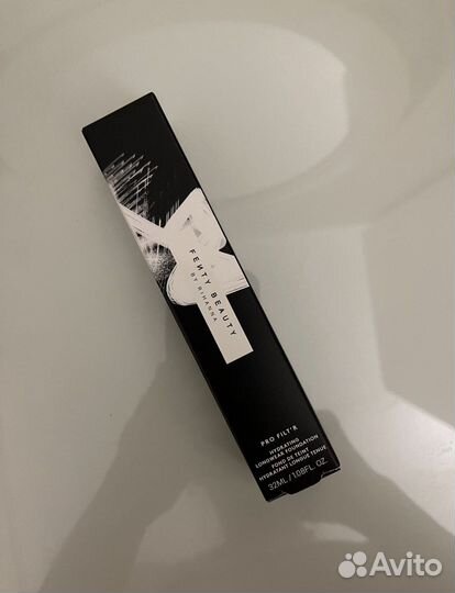 Тональный крем Fenty Beauty