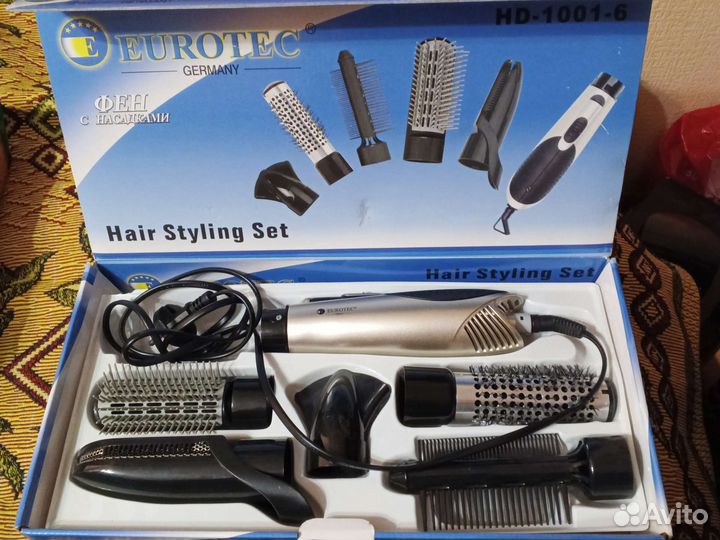 Фен с насадками для волос