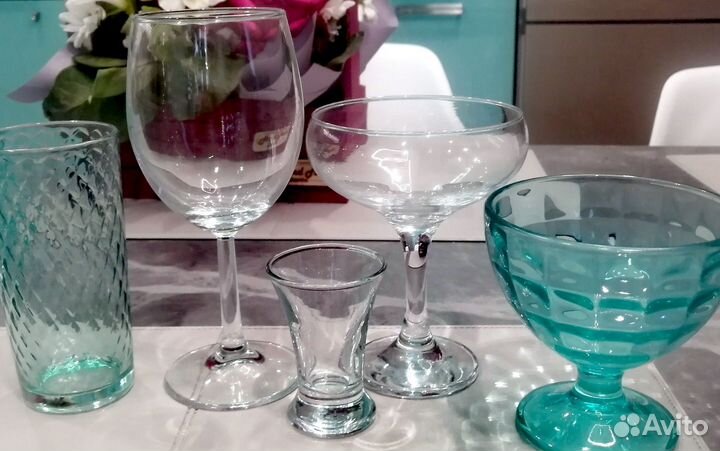 Бокалы, стаканы, креманки, рюмки