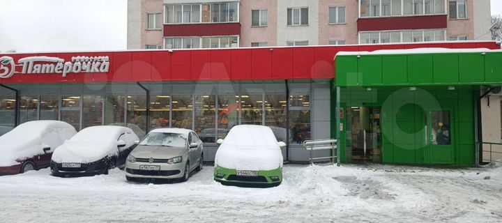 Продам торговое помещение, 585 м²