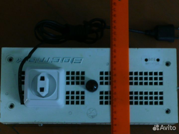 Трансформатор СССР с 220 на 100 в. 300 в.а