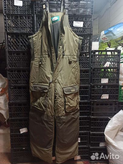 Зимний костюм для рыбалки