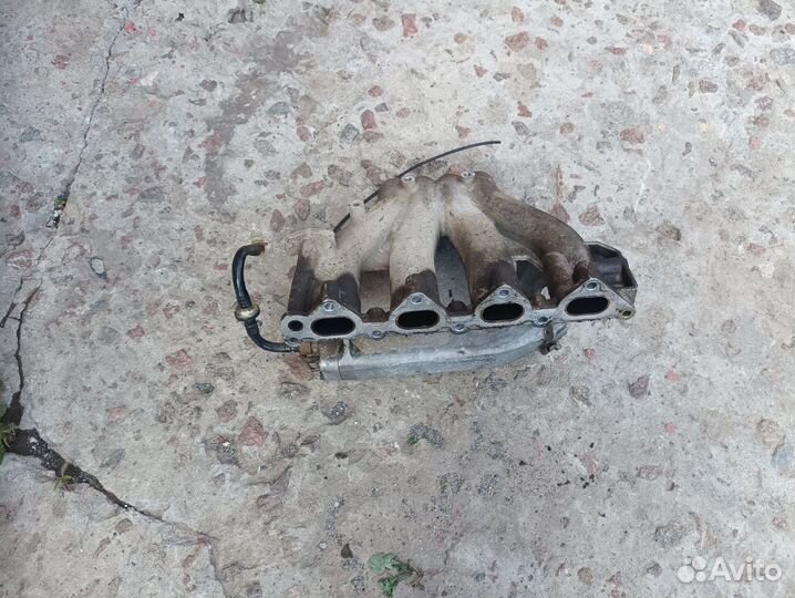 Впускной коллектор Daewoo Nexia