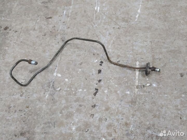 Трубка тормозная передняя правая Chevrolet lacetti