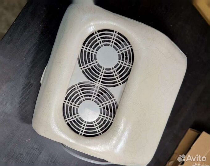 Вытяжка для маникюра с двумя вентиляторами