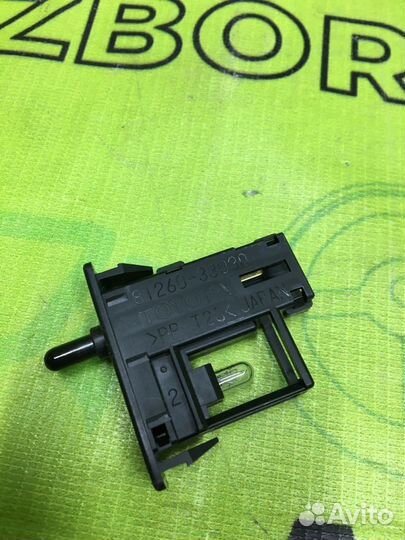 Подсветка бардачка Camry ACV30 2az-fe 2005 г.,8500