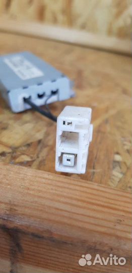 Антенна Toyota Camry 40 2010