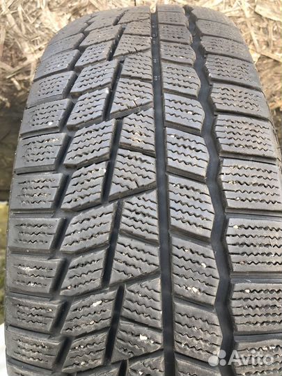 Maxxis ArcticTrekker NP3 205/65 R16