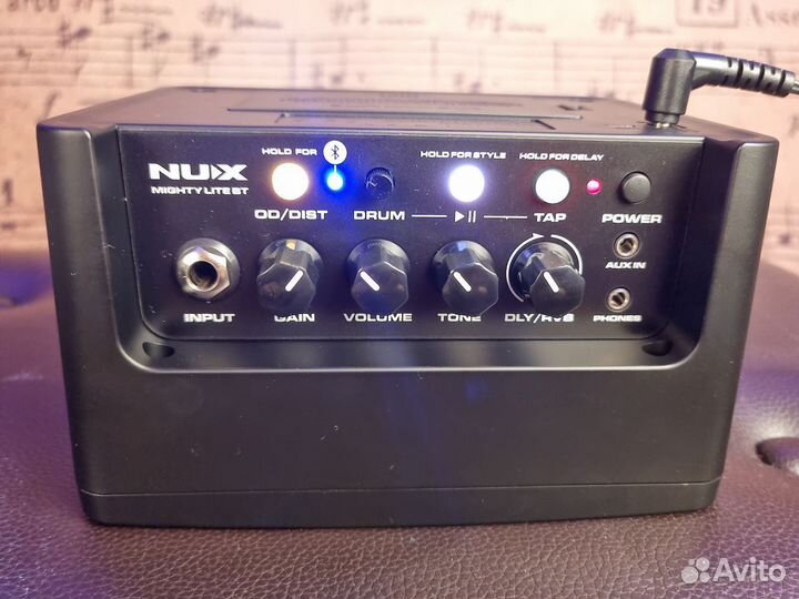 Гитарный усилитель с эффектами портативный