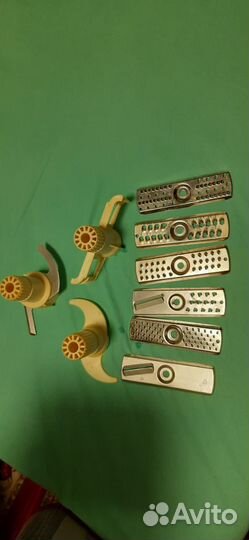 Кухонный комбайн 