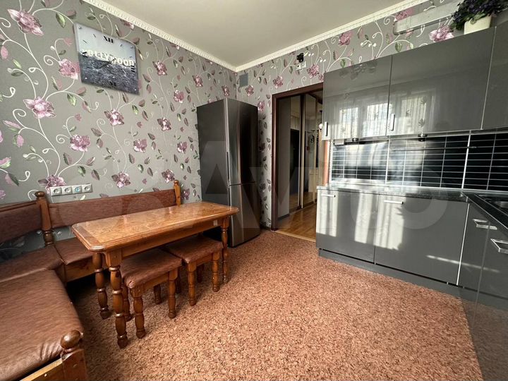 3-к. квартира, 73,8 м², 15/17 эт.