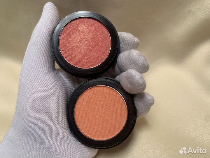 Тени для век