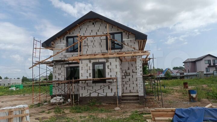 Дом 143 м² на участке 10 сот.
