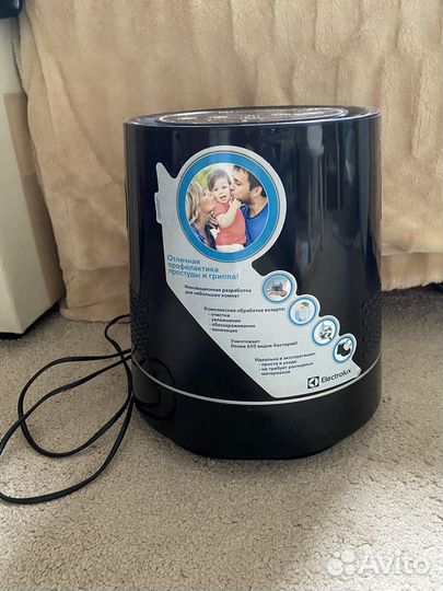 Воздухоувлажнитель Electrolux ehaw-9010Dmini