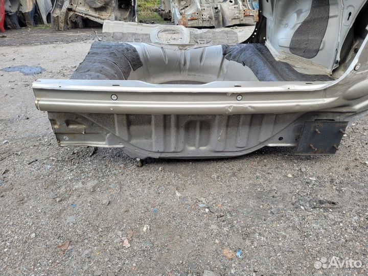 Задняя панель на Lacetti седан