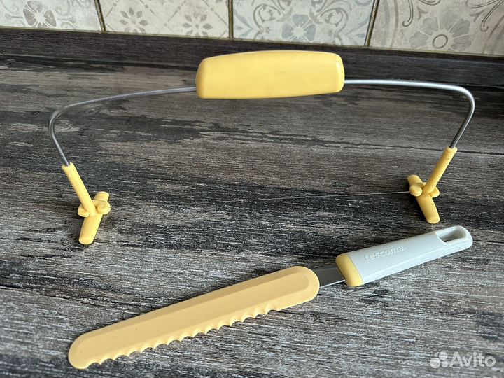 Нож и струна для тортов Tescoma delicia