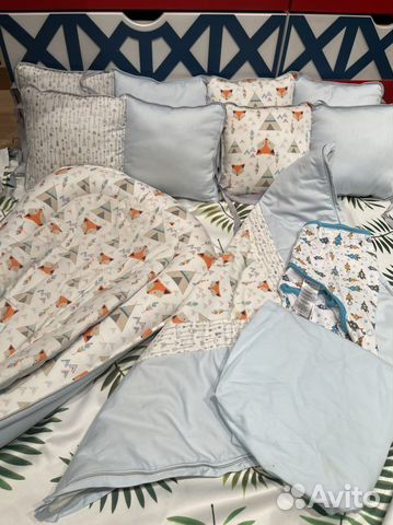 Бортики подушки, одеяло и подарки Minky moon