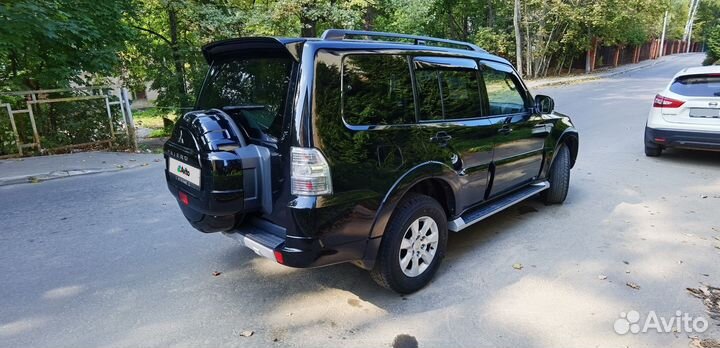 Mitsubishi Pajero 3.2 AT, 2013, 115 000 км