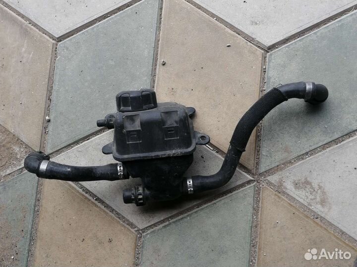 Расширительный бачок BMW 5-series F10 N63