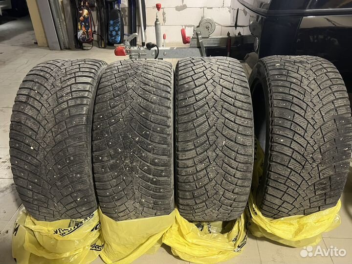 Pirelli Scorpion Ice Zero 2 285/45 R20