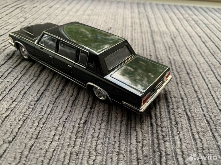 Ретро машина ЗИЛ