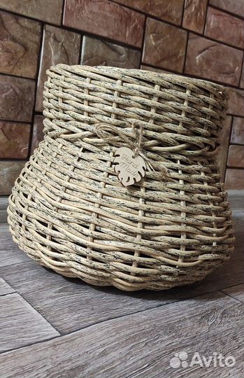 Кашпо из ротанга горшочек счастья