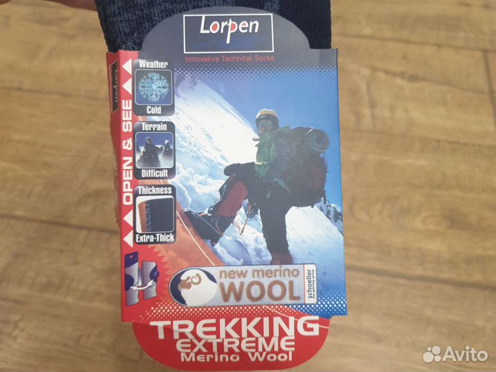 Носки Trekking Extreme Merino Wool, новые