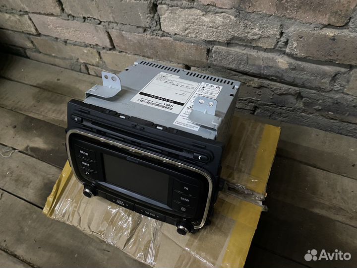 Штатная магнитола на Kia Cerato