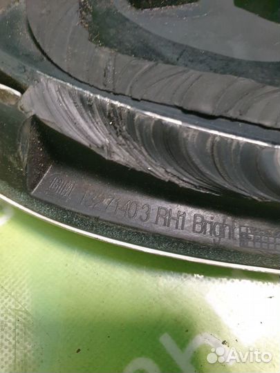 Стекло кузовное глухое правое Opel Astra J