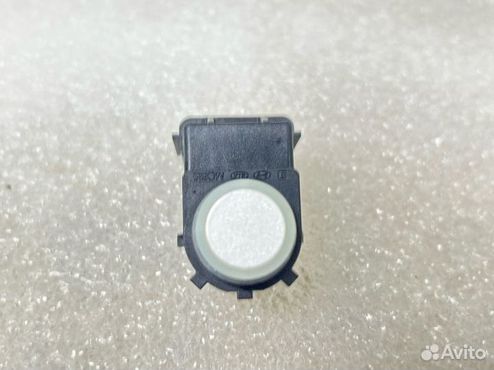 Датчик парктроника задний Kia K5 DL3 G4NA 2021