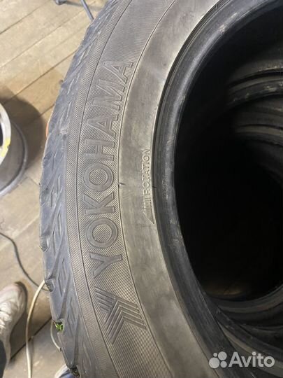 Yokohama Ice Guard Stud IG55 245/55 R19