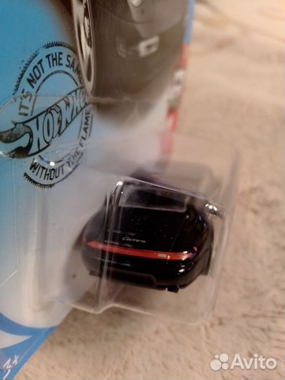 Porsche Carrera 96 Hot wheels модель 1:64
