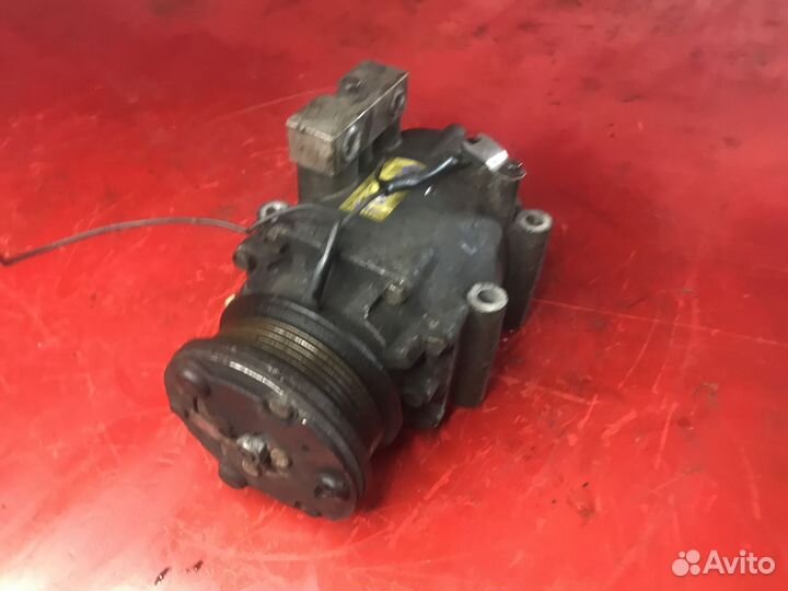 Компрессор кондиционера Ford Fusion JU fyjb 2005