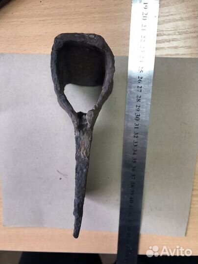Топор старинный