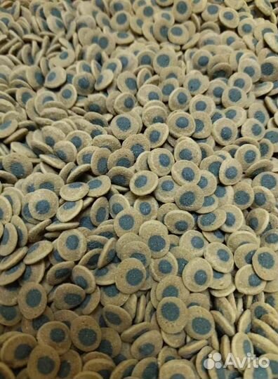 Корм для рыбок(тетрамин,таблетки,уксусная угрица)