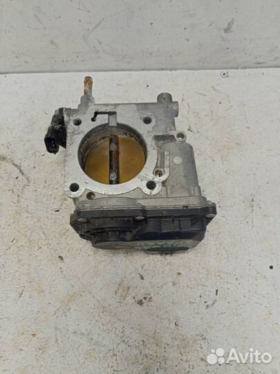 Дроссельная заслонка