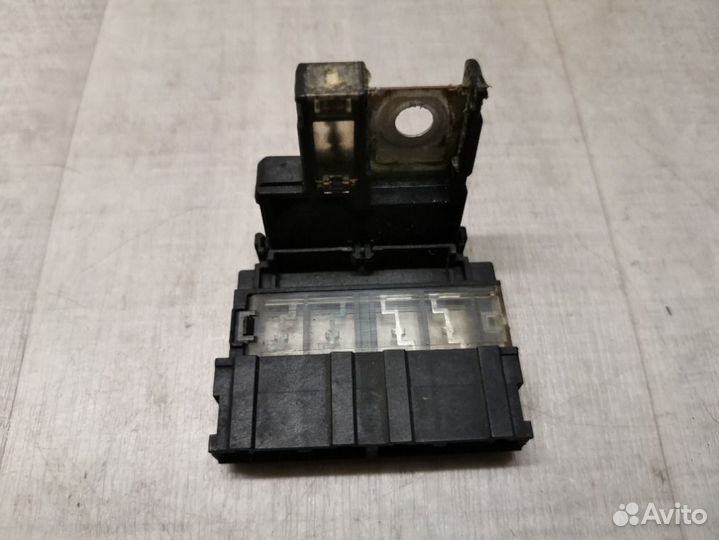 Блок предохранителей Nissan Note E11 1.6 HR16DE