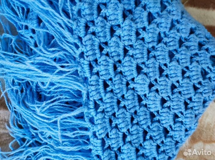 Платок- шаль вязаный