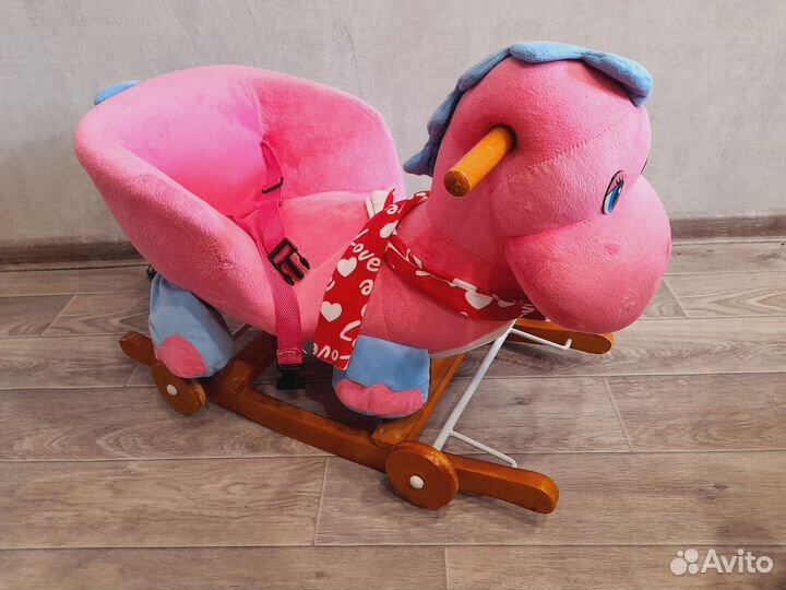 Кресло качалка для ребенка