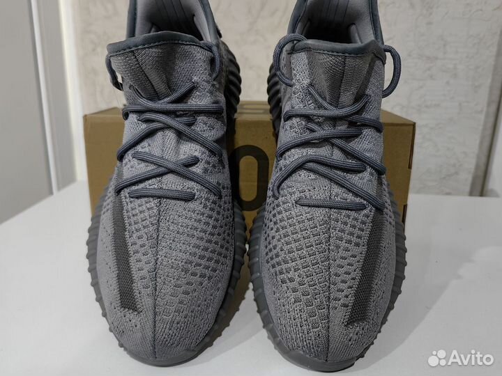 Кроссовки Adidas Yeezy Boost 350 v2 (46-49)