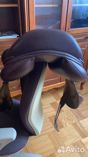 Седло конкурное с карбоновым ленчиком