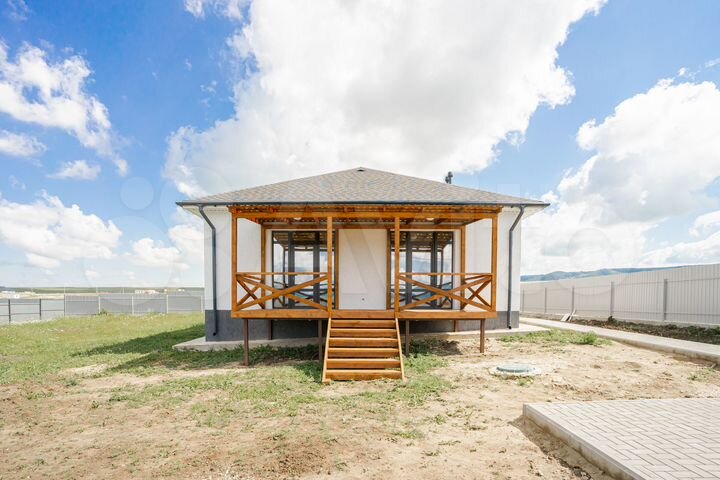 Дом 117,8 м² на участке 6 сот.