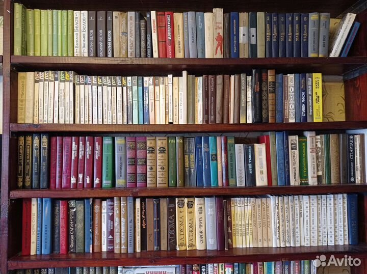 Продаю книги из личной библиотеки
