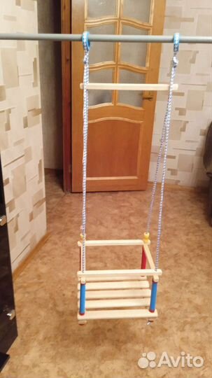 Детские качели новые