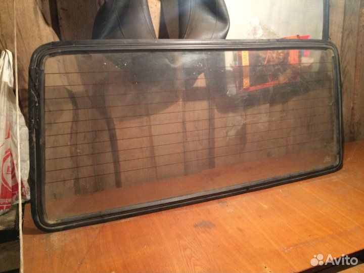 Стекло багажника ваз -2104